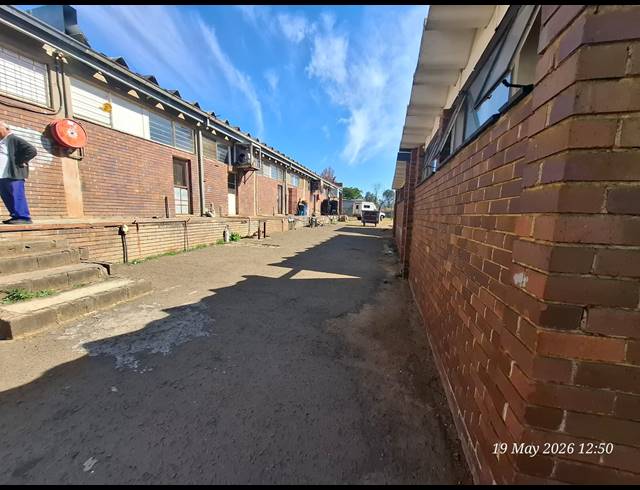 873M² BUSINESS CENTRE FOR SALE IN ARBORPARK
